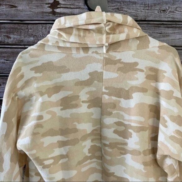 NWT Lucky Brand Women's‎ Camo Print Open-Front Cardigan Sweatshirt Size S - Picture 8 of 12
